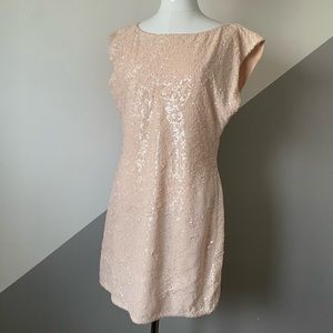 Alice + Olivia Large All Over Sequin Mini Cocktail Dress 100% Silk Batwing